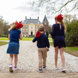 Met de knapzak op stap bij Huis Verwolde (foto: Dies Goorman)